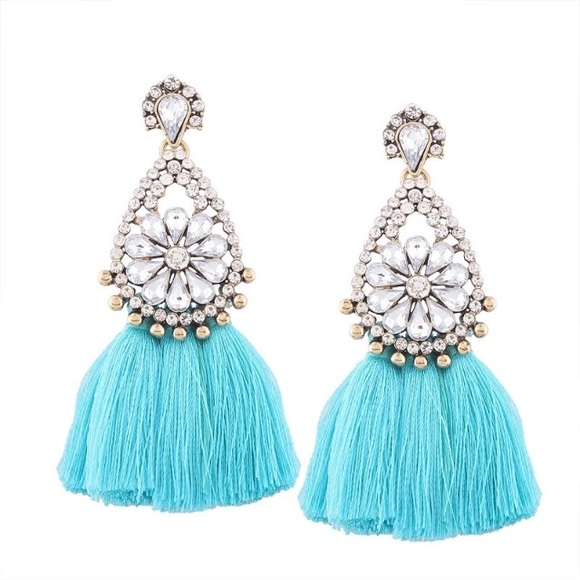 💙💎GRATEFUL💙MAKER💎💙 Jewelry - FIRM💙💎BIG BEAUTIFUL BLUE TASSEL & BLING EARRINGS